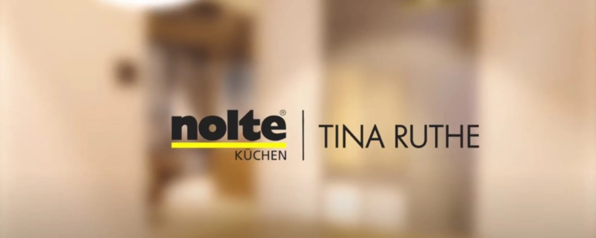 Eine stilvolle Küche von Nolte Küchen mit modernen Designelementen.