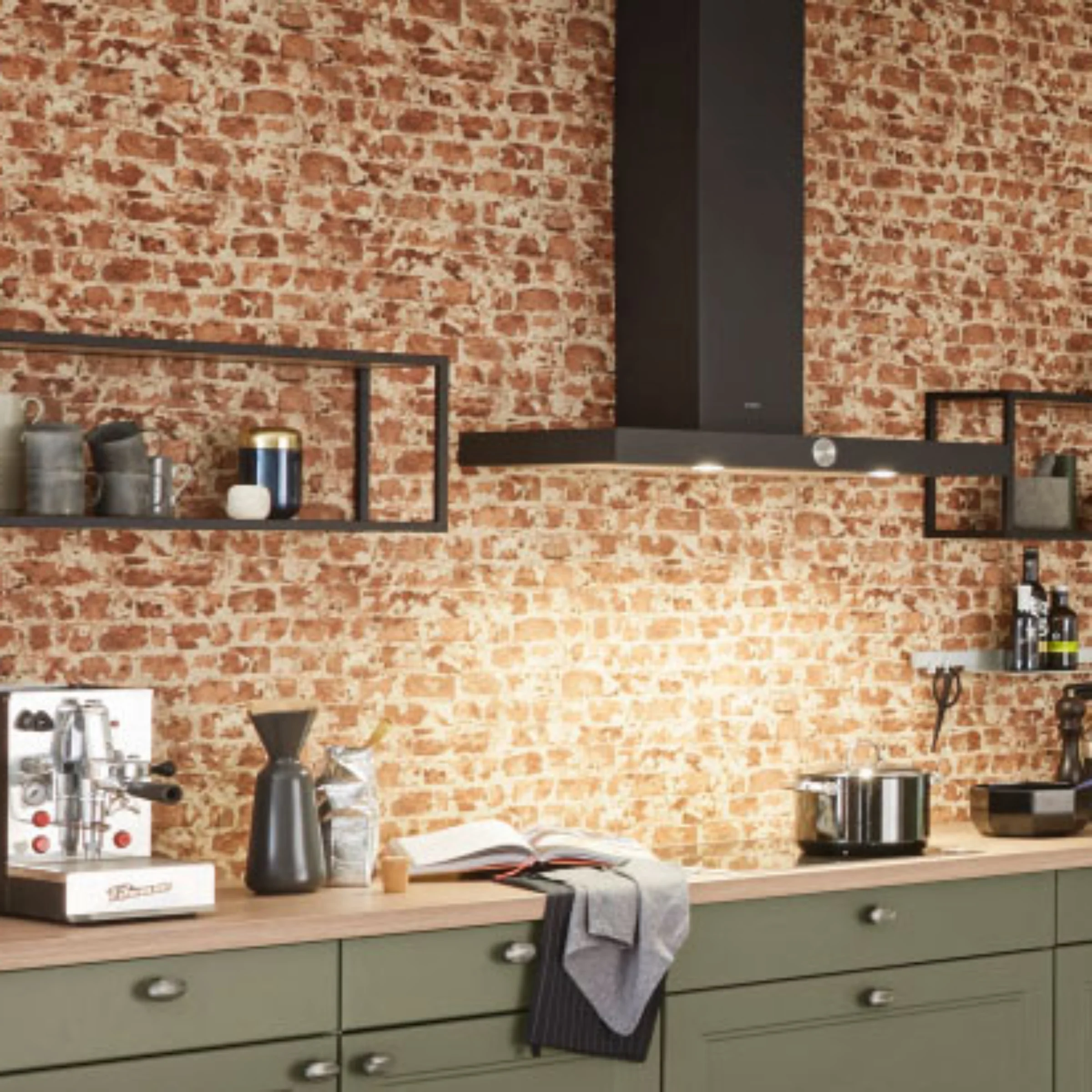 Eine moderne Küche mit Backsteinwand und Nolte Küchen Design.